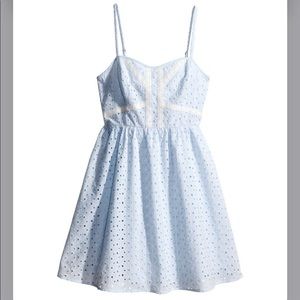 🏷NWT H&M Eyelet Light Blue Mini Dress 4